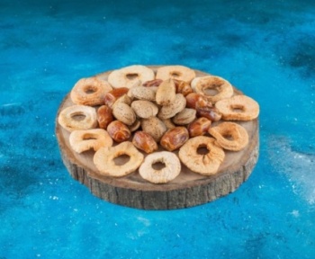 Are Dates Dried Figs? Key Differences Explained Simply