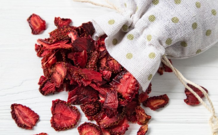 Are Freeze-Dried Strawberries Healthy?