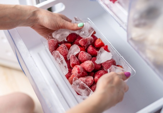 How to Freeze Dry Strawberries: A Complete Guide