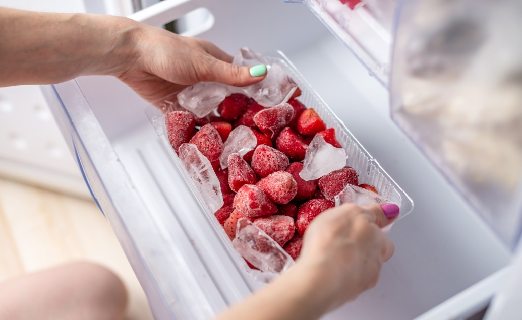 How to Freeze Dry Strawberries: A Complete Guide