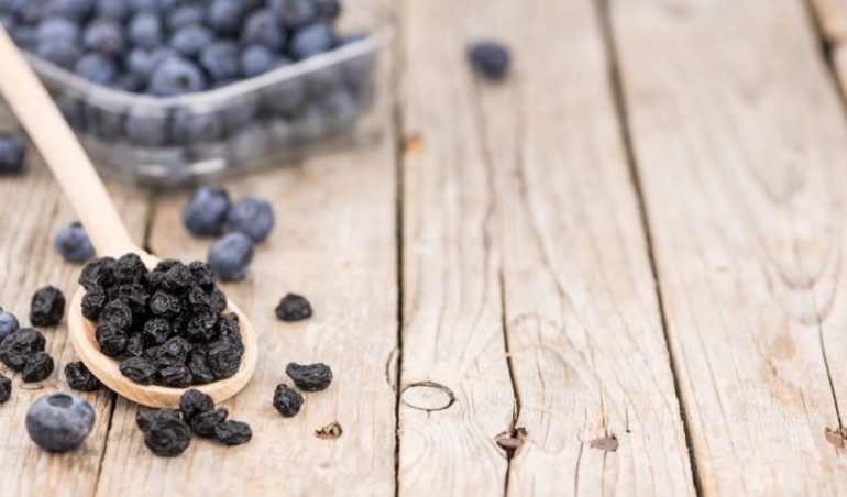 How to Freeze-Dry Blueberries: The Ultimate Guide