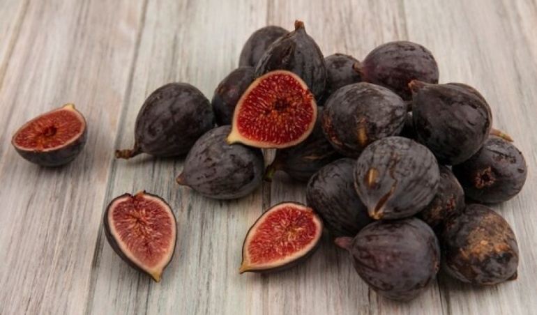 Dried Fig Fruit Recipes: Easy and Delicious Ways