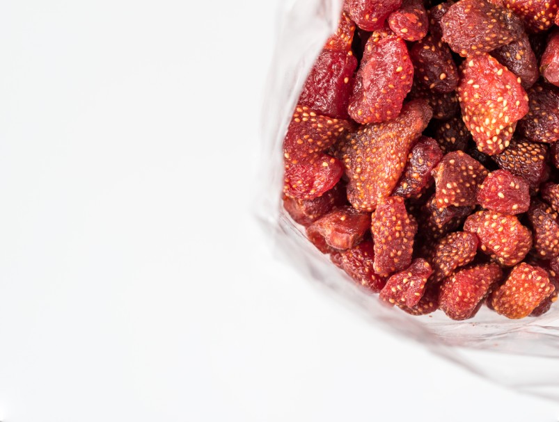 How to Use Freeze-Dried Strawberries: Creative Ideas and Tips