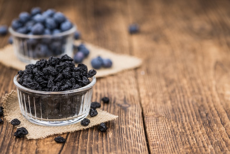 How Long Does It Take to Freeze Dry Blueberries? 