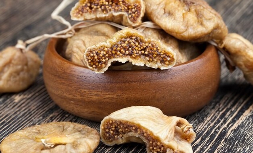 Dried Fig Fruit for Skin Health: How to Achieve Glow