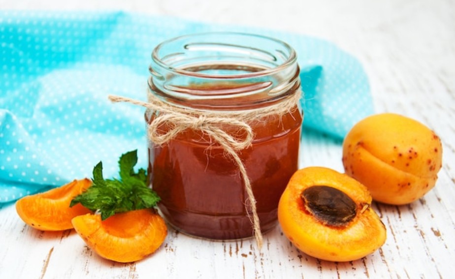 Apricot Jam from Dried Fruit: How to Make