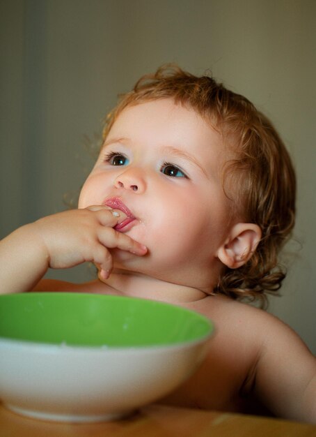 Can Babies Eat Dried Dates? Benefits and Precautions