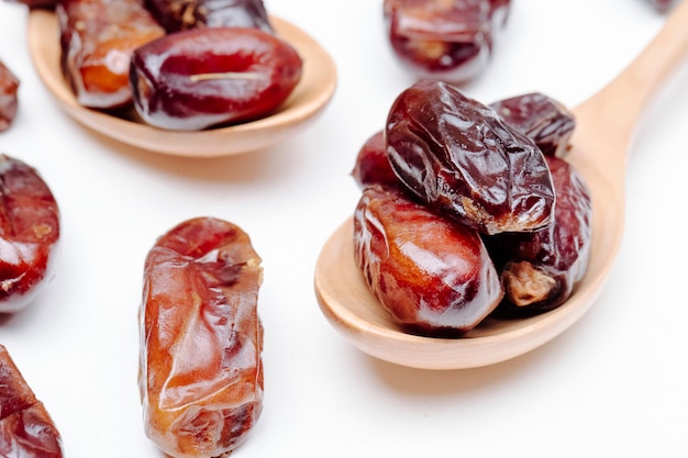 Are Dried Dates Vegan? Understanding Their Production Process