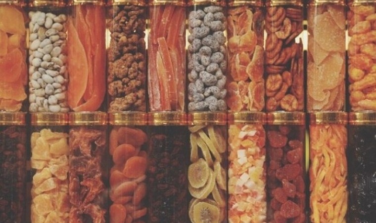 Store Vacuum Sealed Dried Fruit in Fridge: A Complete Guide