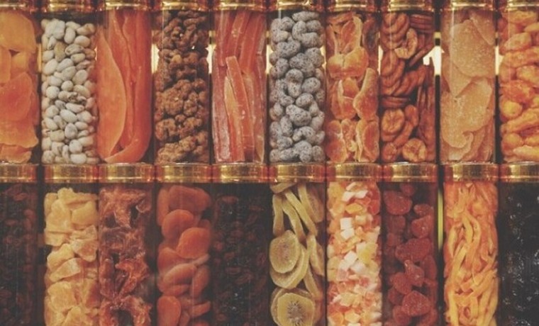 Store Vacuum Sealed Dried Fruit in Fridge: A Complete Guide