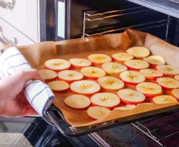 How to Dry Fruit in Oven: A Simple Guide