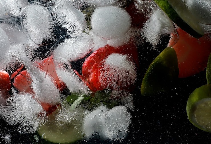 Does Lab Grade Dry Ice Carbonate Fruit?